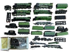A collection of Hornby 00 gauge 'Flying Scotsman' rolling stock, spares, components etc