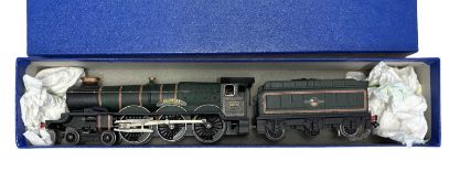 A Hornby Dublo 00 gauge 4-6-0 Beaufort locomotive and tender in green livery, number 5078. In blue