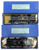 A pair of Hornby Dublo 00 gauge locomotives in blue boxes, EDL17 Tank locomotives BR 0-6-2 69567
