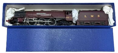 A Hornby Dublo 00 gauge 4-6-0 Duchess of Atholl locomotive and tender in maroon livery, number 6231,