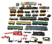 A collection of various Hornby Dublo 00, Triang etc 00 gauge rolling stock