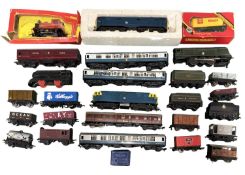 A collection of various 00 gauge rolling stock to include Hornby, Triang etc