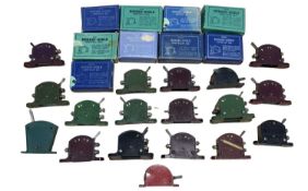A mixed lot of various Hornby Dublo and other 00 gauge railway switches, some boxed.
