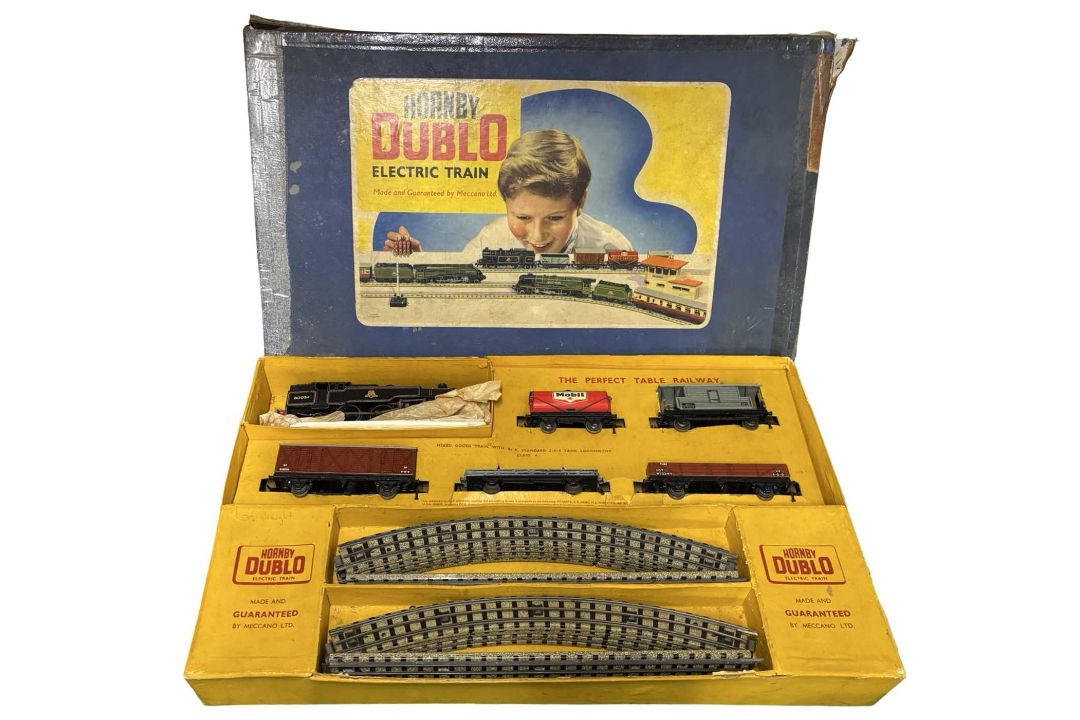 A boxed Hornby Dublo 00 gauge EDG19 2-6-4 Tank Goods Train set (unchecked for completeness) - Image 1 of 2