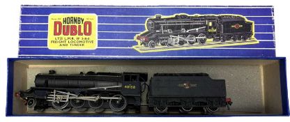 A boxed Hornby Dublo 00 gauge 2-8-0 LT25 LMR 8F Freight locomotive and tender #48158 in black livery
