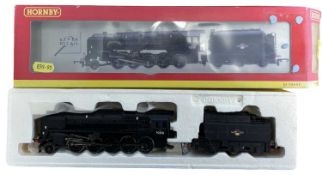 A boxed Hornby 00 gauge R2105C BR 2-10-0 Class 9F locomotive and tender, number 92158