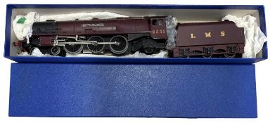 A Hornby Dublo 00 gauge 4-6-0 Duchess of Atholl locomotive and tender in maroon livery, number 6231,