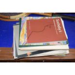 Quantity of various vintage auction catalogues