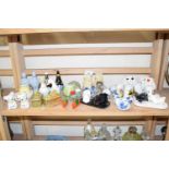 Quantity of assorted decorative condiment sets
