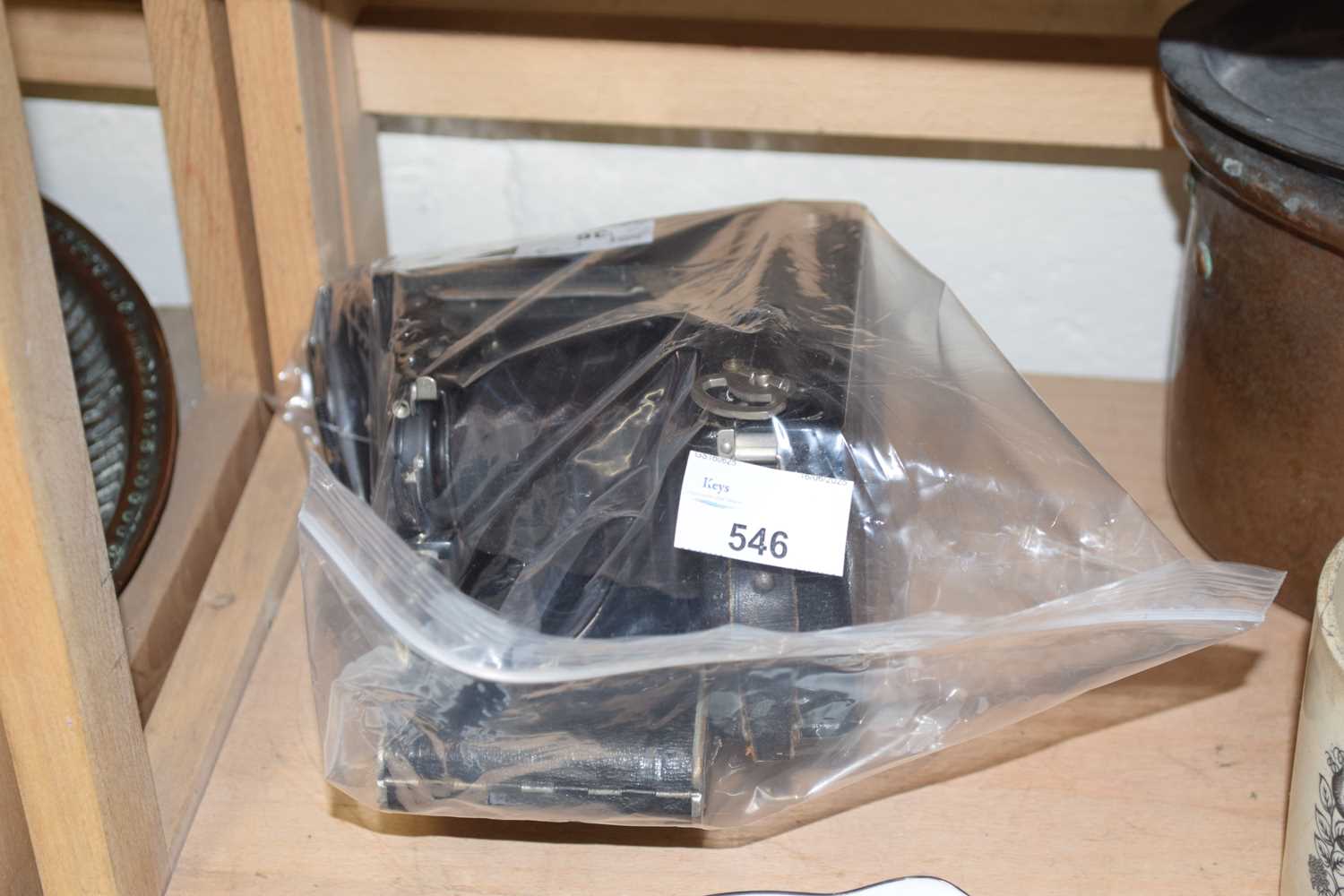 Bag containing a quantity of assorted folding cameras (3)
