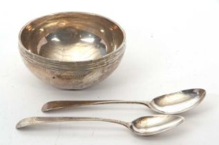 Mixed Lot: A George V silver bowl, hallmarked for Birmingham 1916, makers mark for George Nathan &