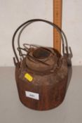 A paint kettle?