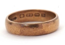 A 22ct gold ring, hallmarked Birmingham 1907, size M, 5.5g
