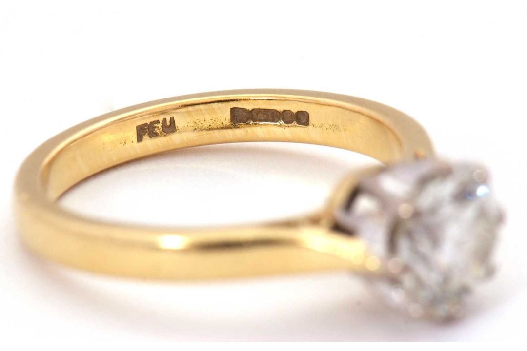 An 18ct diamond solitaire ring, the round brilliant cut dimaond, estimated approx. 1.29cts, colour - Image 5 of 7