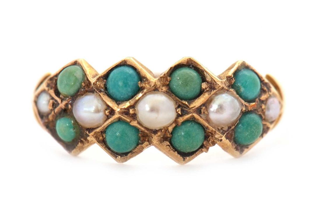 A late Victorian 15ct turquoise and pearl ring, set with round turquoise cabochons and split pearls, - Image 1 of 6