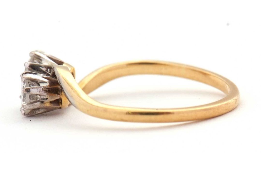 A 'toi et moi' diamond ring, the two Old European cut diamonds, total estimated approx. 0.63cts, - Image 3 of 9