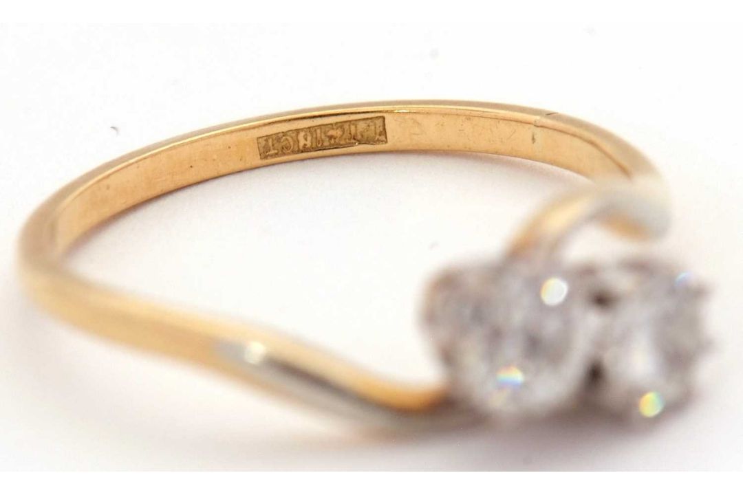 A 'toi et moi' diamond ring, the two Old European cut diamonds, total estimated approx. 0.63cts, - Image 7 of 9