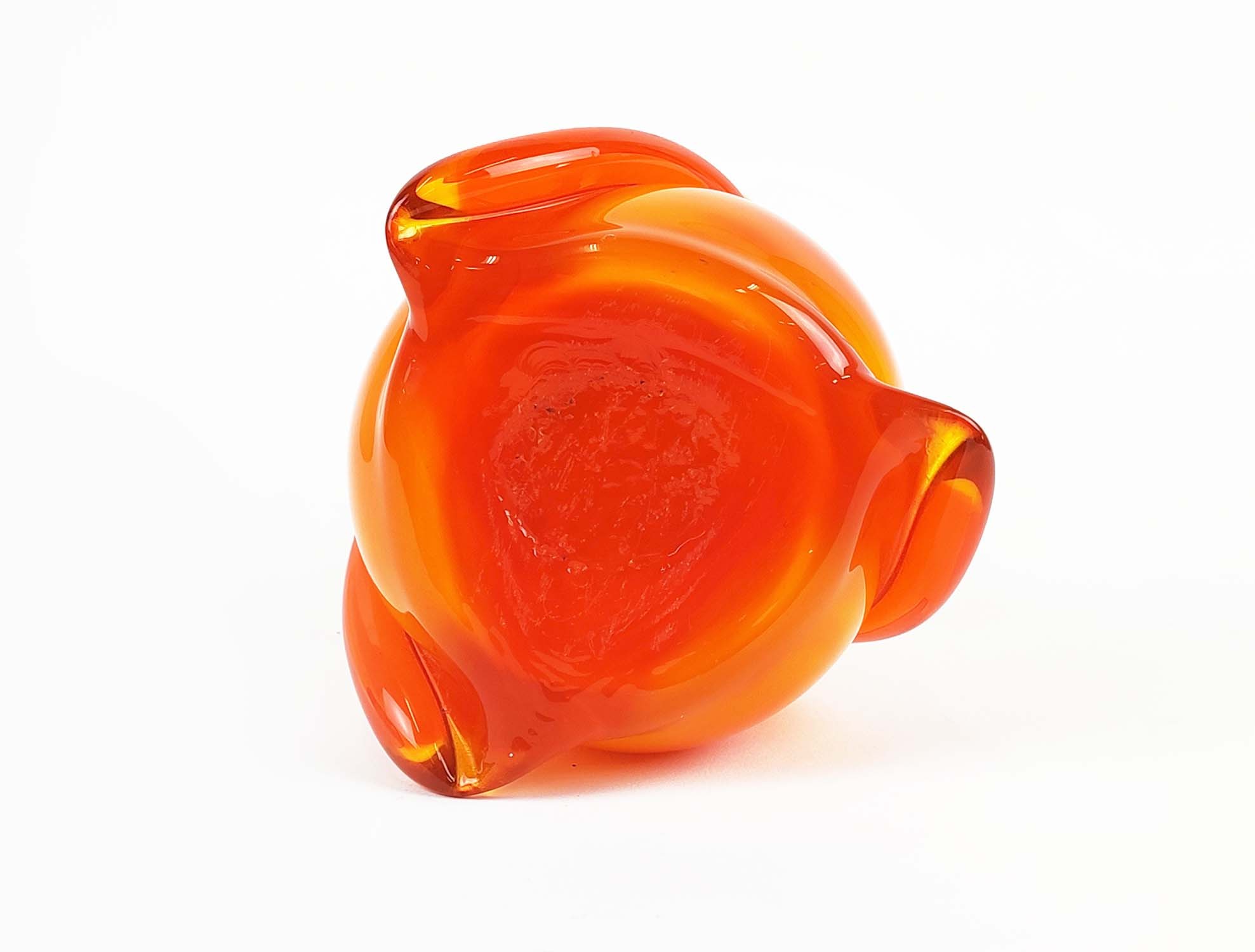 A MURANO ORANGE GLASS VASE, of slender baluster form, spiral twist decoration, 20th century, 41cm - Image 4 of 4