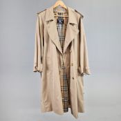 VINTAGE BURBERRYS TRENCH COAT.