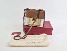 SALVATORE FERRAGAMO MARISOL CROSSBODY BAG.