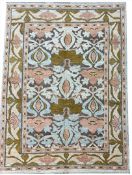 FINE WILLIAM MORRIS DESIGN CARPET.