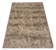 CONTEMPORARY SHAG PILE RUG.