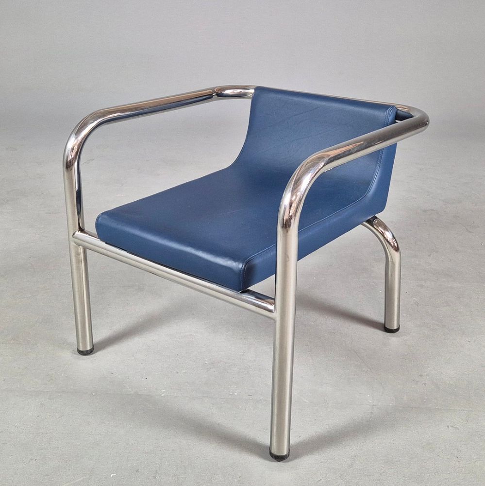 Interiors Auction - Antique & Contemporary Furniture, Paintings, Works of Art, Carpets & Rugs