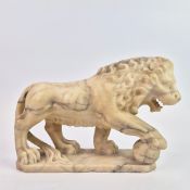 19TH CENTURY ITALIAN 'GRAND TOUR' MEDICI MARBLE LION.