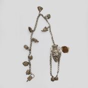 A CHINESE LUCKY CHARM NECKLACE.