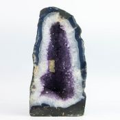 AMETHYST GEODE.