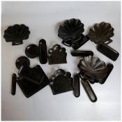 A COLLECTION OF LATE 19TH/EARLY 20TH CENTURY PAPER MACHE TRAYS (23).