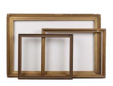 A 19th century gilt frame, the border moulded with chains of bellflowers, rebate size 81.5 x 51cm; a