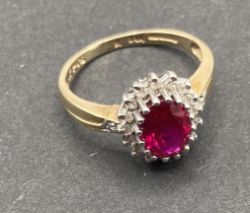 Great items for Christmas at very sensible reserves. Gold and Silver Coins, Gold Jewellery, Diamonds Rings, Emerald Rings, Ruby Rings, UK ONLY
