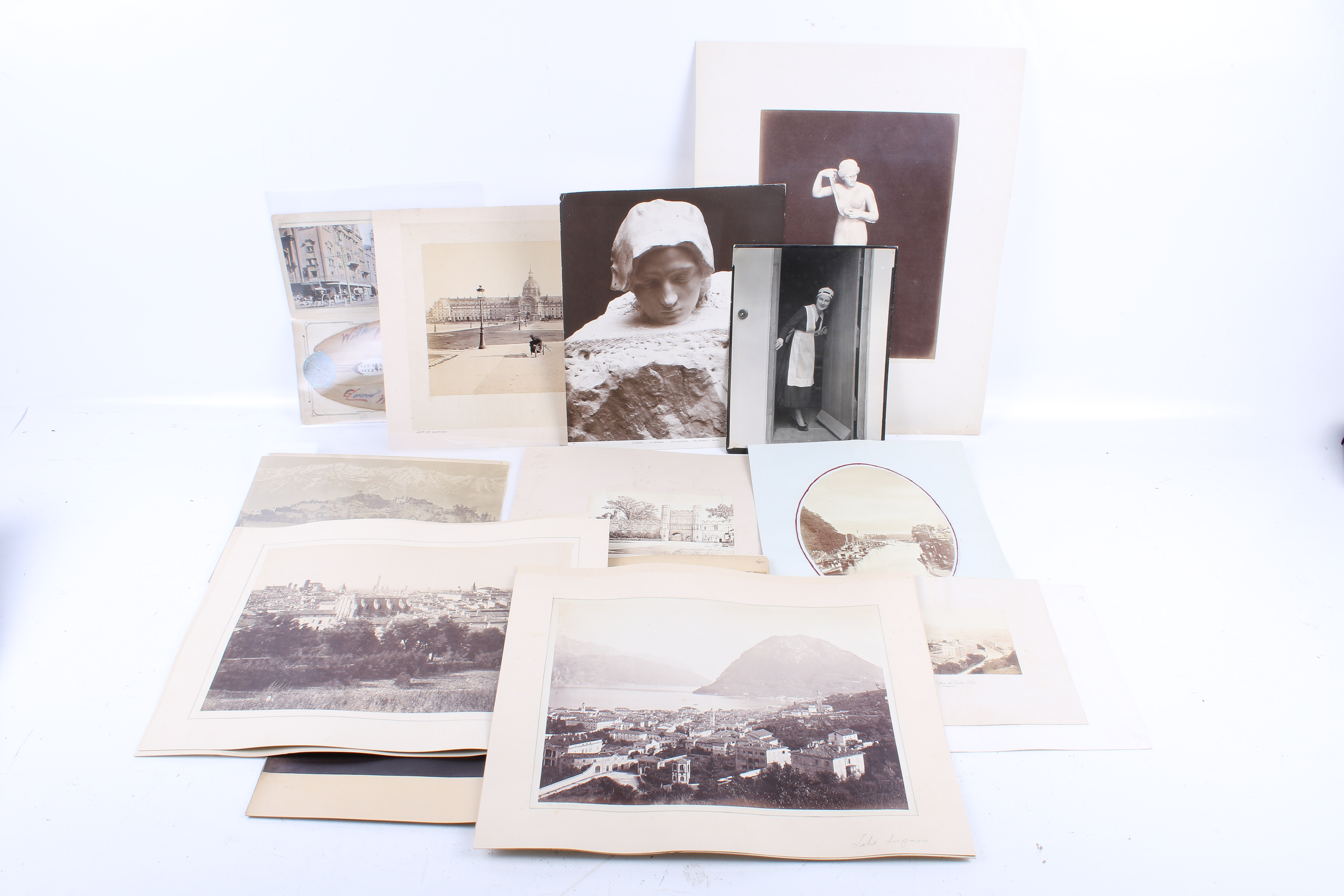 A large portfolio consisting of mostly 19th Century Albumen and other Silver Gelatin photographs. - Image 2 of 6