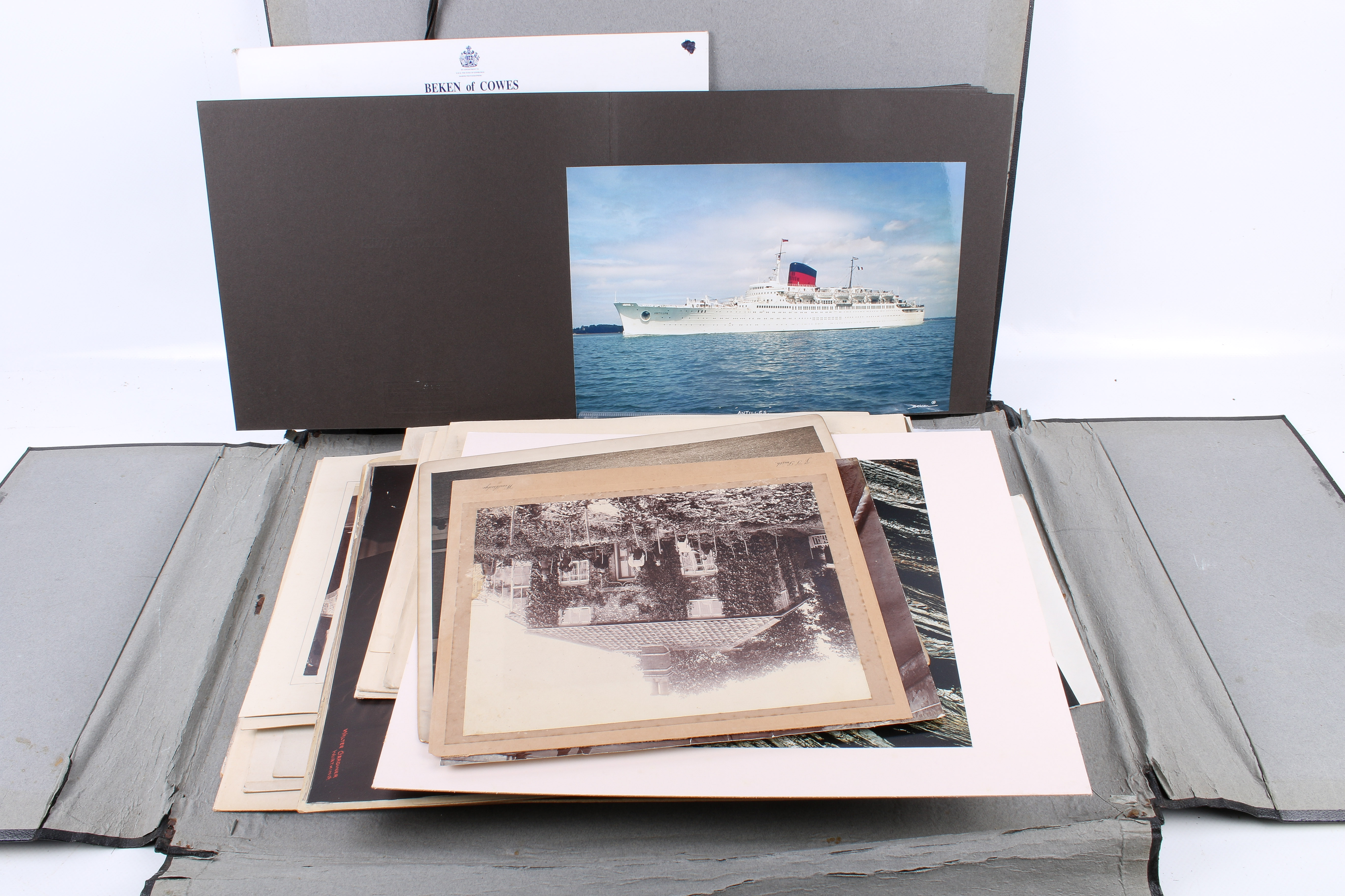A large portfolio consisting of mostly 19th Century Albumen and other Silver Gelatin photographs. - Image 6 of 6