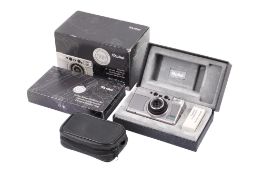 A Rollei Nano 80 APS-C Compact camera. Serial number 10605049.
