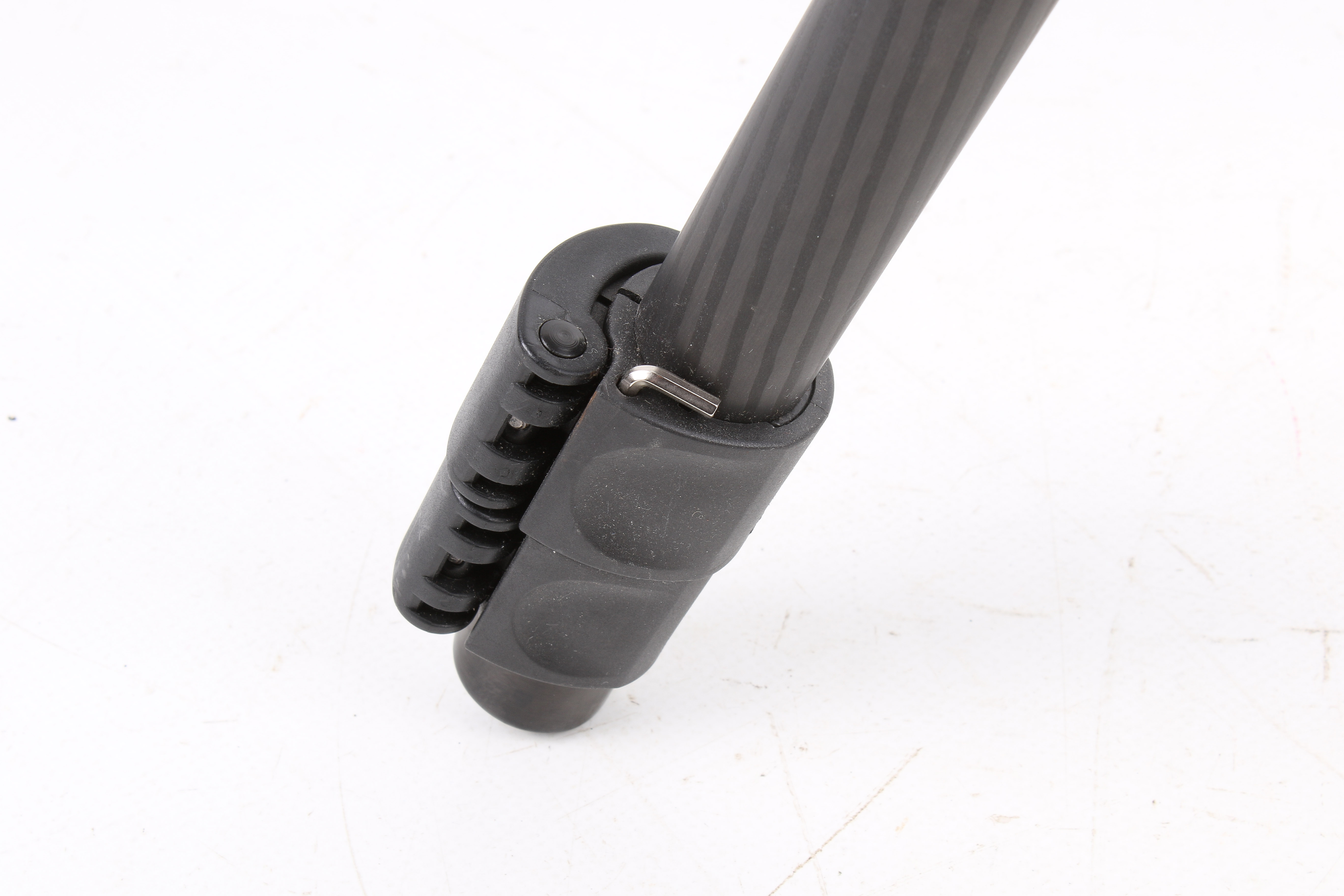 A Swarovski Optik ST 101 Carbon Tripod. With a Manfrotto 700RC2 head, and Swarovski Optik strap. - Image 4 of 5