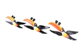 Set of three Carlton Ware Guinness flying toucans graduated wall plaques. Max.
