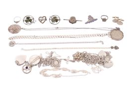A group of silver and white metal jewellery.