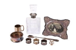 A group of silver and silver mounted items.
