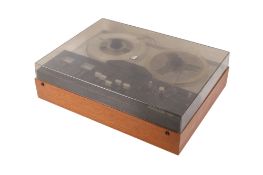 A vintage Bang & Olufsen Beocord 1200 reel to reel tape recorder. Type 4207 Serie 09, S/n.