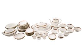 An extensive Spode Richmond Y8382 pattern dinner service.