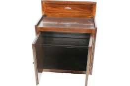 A Salton Electronic Entertainer hot plate and warming cupboard.