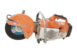 Stihl petrol stone cutter All items in this auction are sold as seen, We are unable to provide