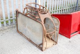 A vintage sheep roller cage. All items in this auction are sold as seen, We are unable to provide