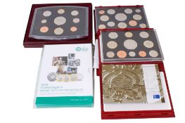 A collection of Royal Mint sets. Including 2002, 2003 and 2007 proof sets, a 2020 B.u.