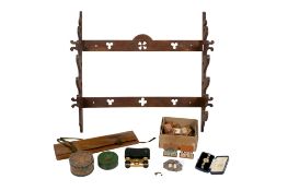 A mixed lot of 20th century collectables.