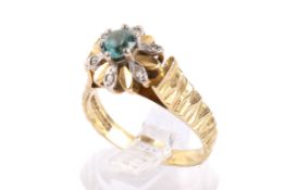 An 18ct gold ring.