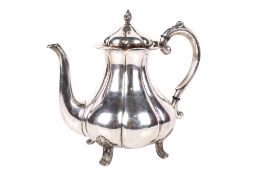 A late 19th/early 20th century Norwegian silver teapot by David Andersen.
