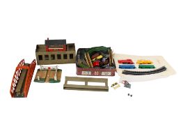 A collection of 00 gauge model railway items.